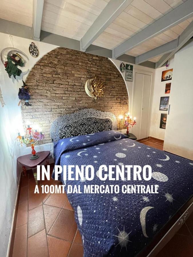 L'Ora Delle Streghe B&B Centralissimo Livorno Buitenkant foto