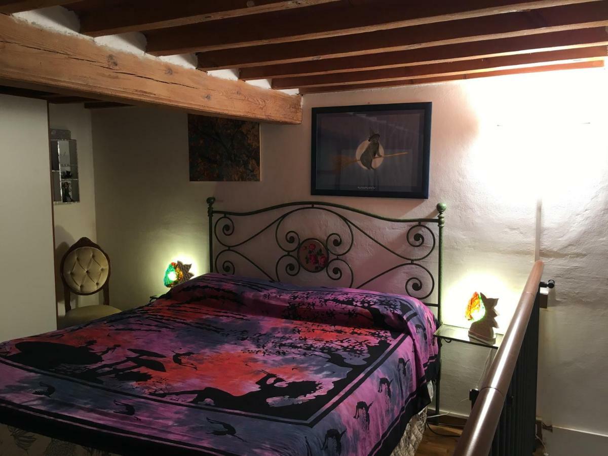 L'Ora Delle Streghe B&B Centralissimo Livorno Buitenkant foto