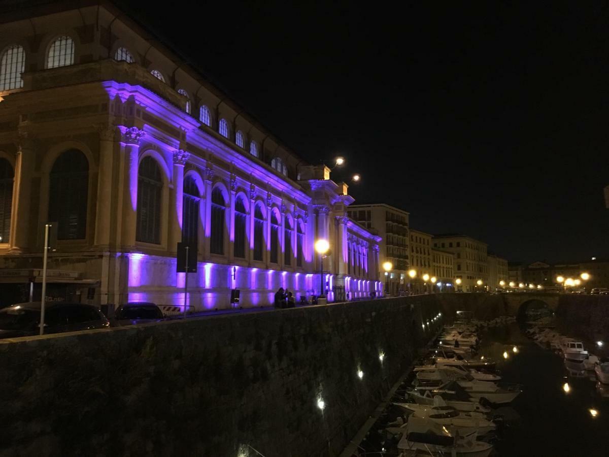 L'Ora Delle Streghe B&B Centralissimo Livorno Buitenkant foto