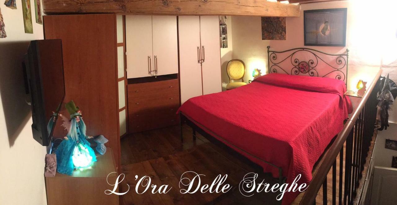 L'Ora Delle Streghe B&B Centralissimo Livorno Buitenkant foto